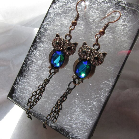 NEW Statement Owl Rhinestone Earrings - Picture 8 of 9